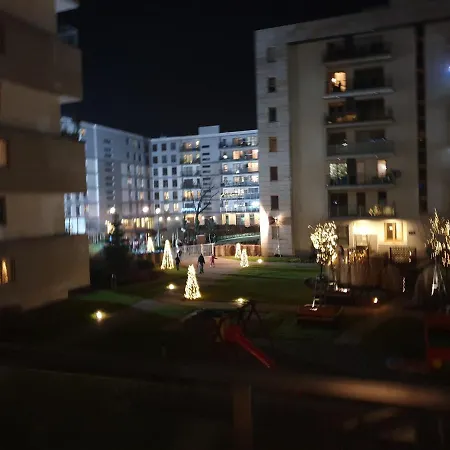 Rodzinny Na Zoliborzu Varşova