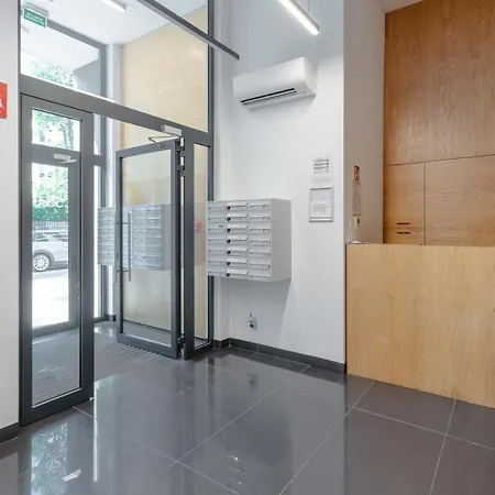 Expo Center Apartment *