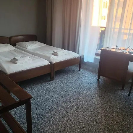 Hostel Bialoleka Premium - Free Parking & Wifi