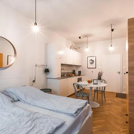 Cute Perfect For Business And Travel. * Warsaw