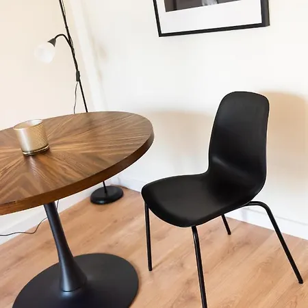 Ochota Sunny Apartment Warsaw