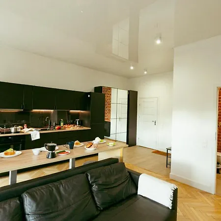 Apartamento Wspolna 54a - Free Parking - Dla 6 Osob - 450 Metrow Od Dworca Centralnego I Zlotych Tarasow - Better