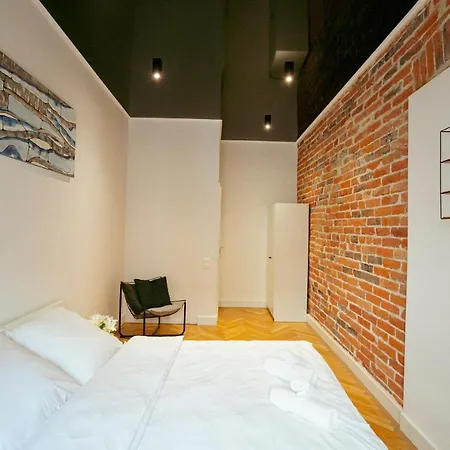 Wspolna 54a - Free Parking - Dla 6 Osob - 450 Metrow Od Dworca Centralnego I Zlotych Tarasow - Better Apartamento *