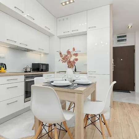 Appartement Chlodna Modern Near The Centre By Renters Varsovie