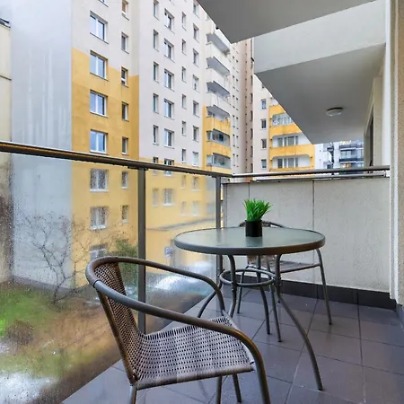 Appartement Chlodna Modern Near The Centre By Renters Varsovie