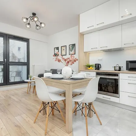 Appartement Chlodna Modern Near The Centre By Renters Varsovie