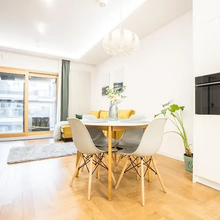 アパート Vipwarsawapartments Amber Mennica