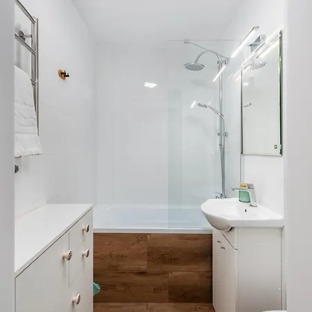 Kochanowskiego 3 By Homeprime Appartement