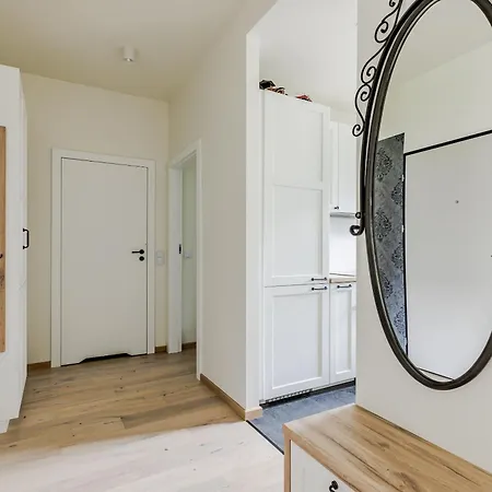 Relax&comfort New Waw 50 Sqm With Terrace, Garden, Free Parking And Ac