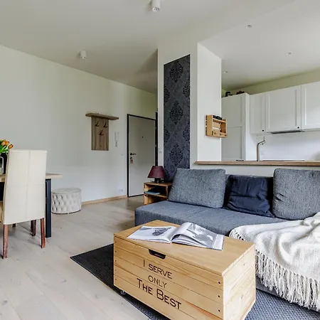 Relax&comfort New Waw 50 Sqm With Terrace, Garden, Free Parking And Ac Apartment *