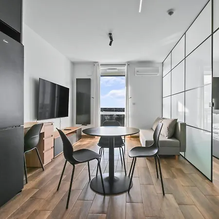 Rentplanet - Wiktoryn Apartamento