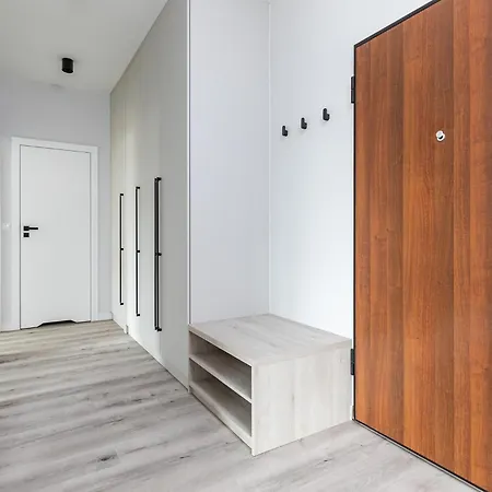 Superapart Herbu Janina 4, Wilanow, Szpital Medicover, Paley, Parking * Warszawa