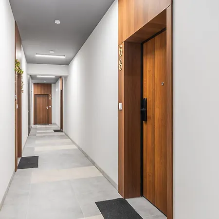 Superapart Herbu Janina 4, Wilanow, Szpital Medicover, Paley, Parking Apartament