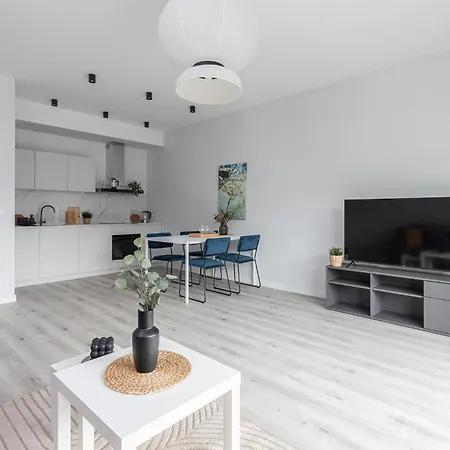 Superapart Herbu Janina 4, Wilanow, Szpital Medicover, Paley, Parking * Warszawa