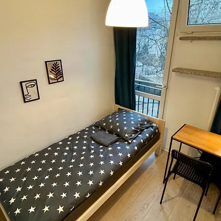 In - G5 Quarto em Acomodações Particulares