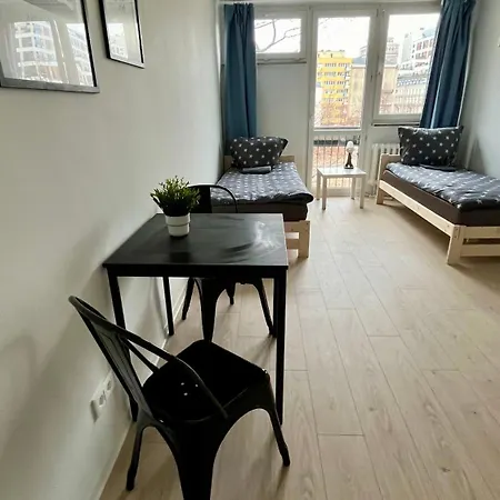 Homestay In - G5 Warsaw