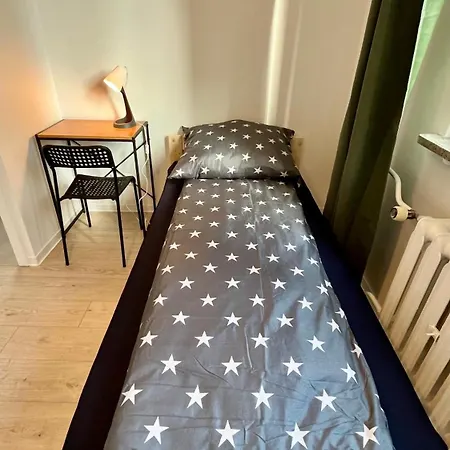 Quarto em Acomodações Particulares In - G5 Varsóvia