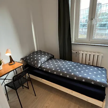 In - G5 Quarto em Acomodações Particulares