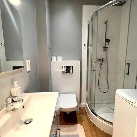 Apartamento Ladne Mieszkanie Swietojerska Varsovia