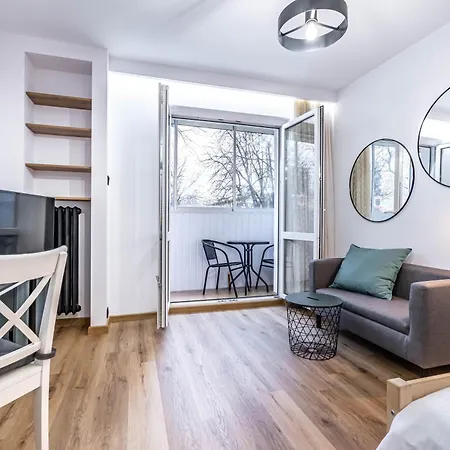 Modern Close To The Metro Βαρσοβία