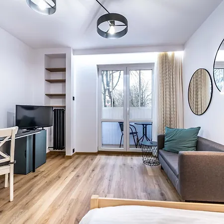Modern Close To The Metro * Βαρσοβία