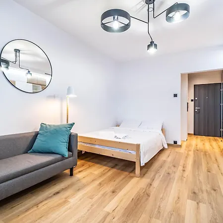 Διαμέρισμα Modern Close To The Metro Βαρσοβία