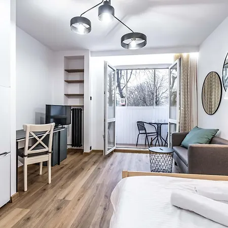 Modern Close To The Metro Διαμέρισμα *