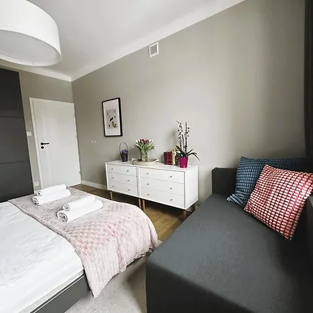 Plac Zbawiciela By Global Apartmán *