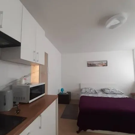 Lubmarex 1 Aleja Solidarnosci 71 Apartament *