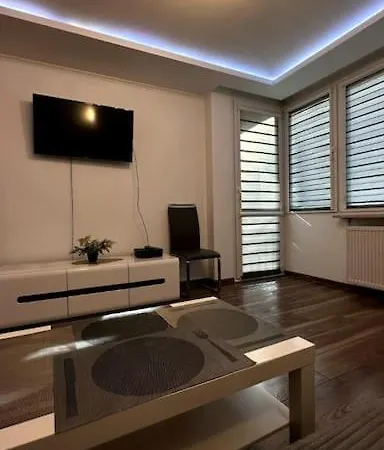 Lubmarex 1 Srebrna 6 * Warszawa