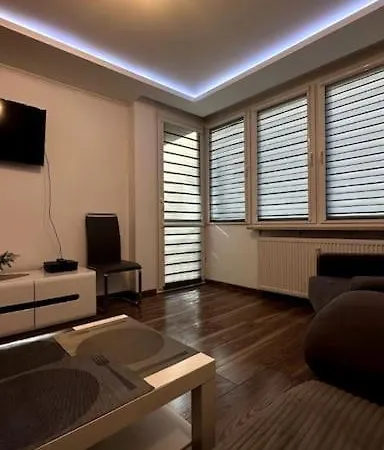 Lubmarex 1 Srebrna 6 Lägenhet