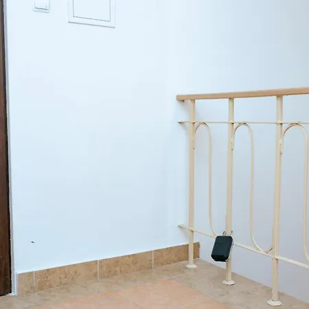 Διαμέρισμα Pulawska 11 -prywatny 4 Osobowy W Centrum Warszawy - Better Βαρσοβία