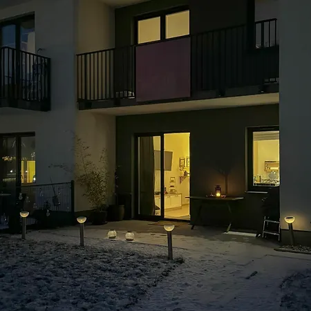 Apartment Relax&comfort New Waw 50 Sqm With Terrace, Garden, Free Parking And Ac Warsaw
