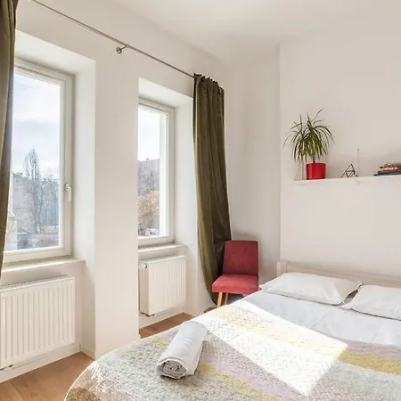 Apartament Cozy Flat Near Metro Szwedzka Warszawa