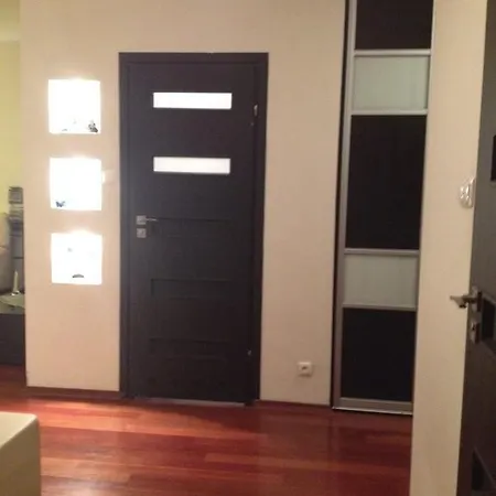 100 Sqm Wilanów Apartamento Varsovia