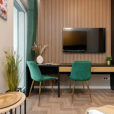 Hotel apartamentowy Exceptional Business By Renters *