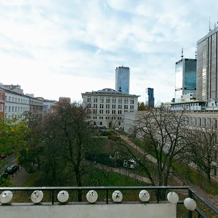 Wspolna 54a - Free Parking - Dla 6 Osob - 450 Metrow Od Dworca Centralnego I Zlotych Tarasow - Better * Varsovia