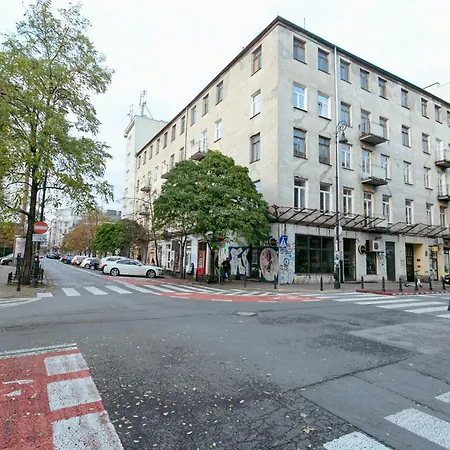 Wspolna 54a - Free Parking - Dla 6 Osob - 450 Metrow Od Dworca Centralnego I Zlotych Tarasow - Better Apartamento Varsovia