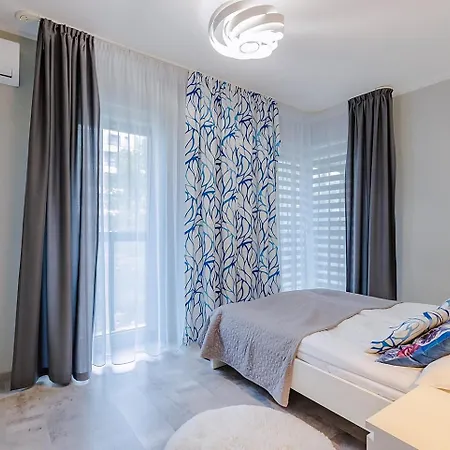 Family Zoliborz By Renters Апартаменты