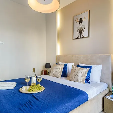 Luxury In Platinum Tower