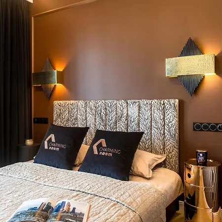 Hotel apartamentowy Exceptional Business By Renters