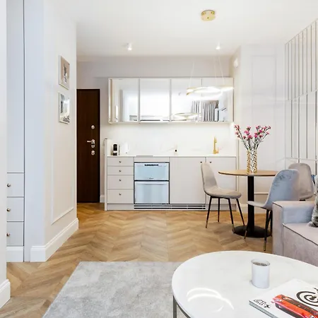 Mennica Deluxe Centre By Renters Prestige Ξενοδοχείο με διαμερίσματα