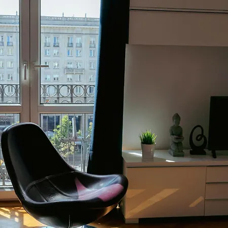 Apartment Plac Konstytucji 6 Grey: Spacious With Free Garage