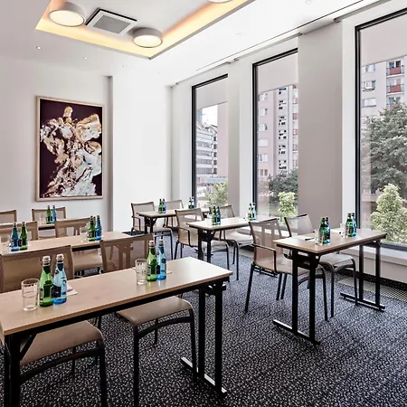 Otel - Centre By Ihg Varşova