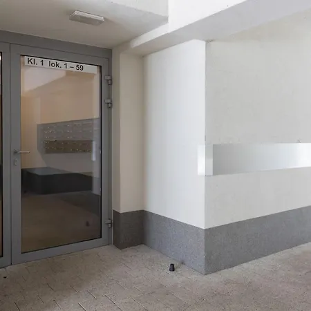 Apartament Elegant With Balcony & Parking By Renters *