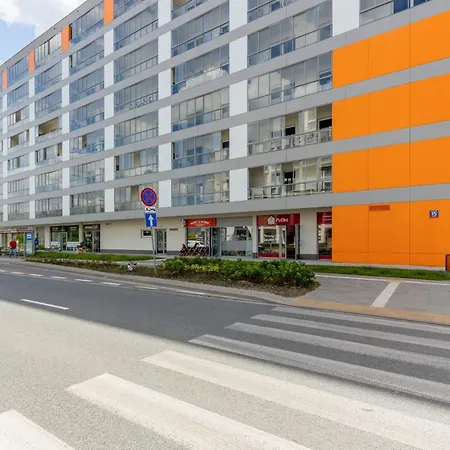 Apartament Elegant With Balcony & Parking By Renters