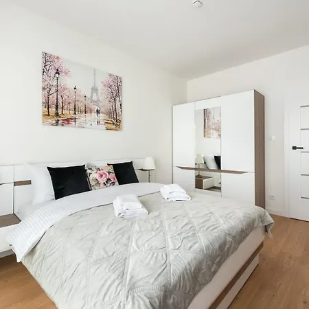 Brzeziny Deluxe Apartmán Varšava