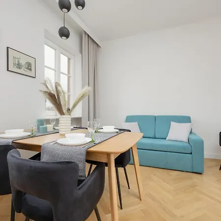 Apartamento Plac Zamkowy In By Rent Like Varsovia