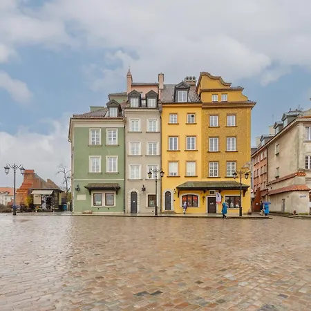 Plac Zamkowy In By Rent Like Varsovia