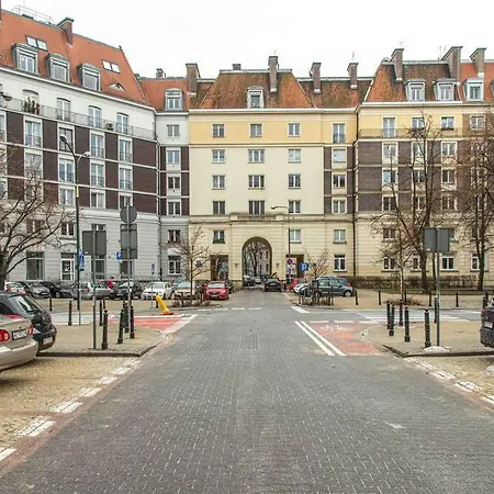 Wyzwolenia , Lazienki Park & Zbawiciela Sq. 2' Apartamento